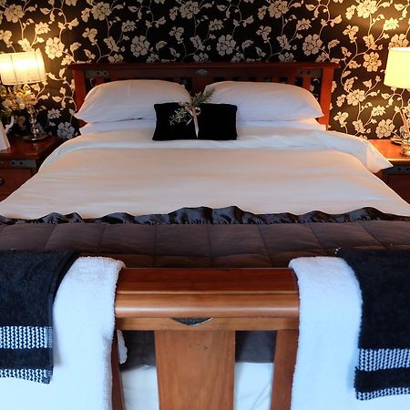 Mt Maude Country Lodge Lake Hawea Extérieur photo