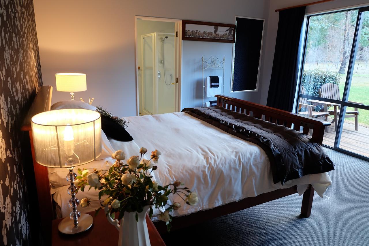 Mt Maude Country Lodge Lake Hawea Extérieur photo