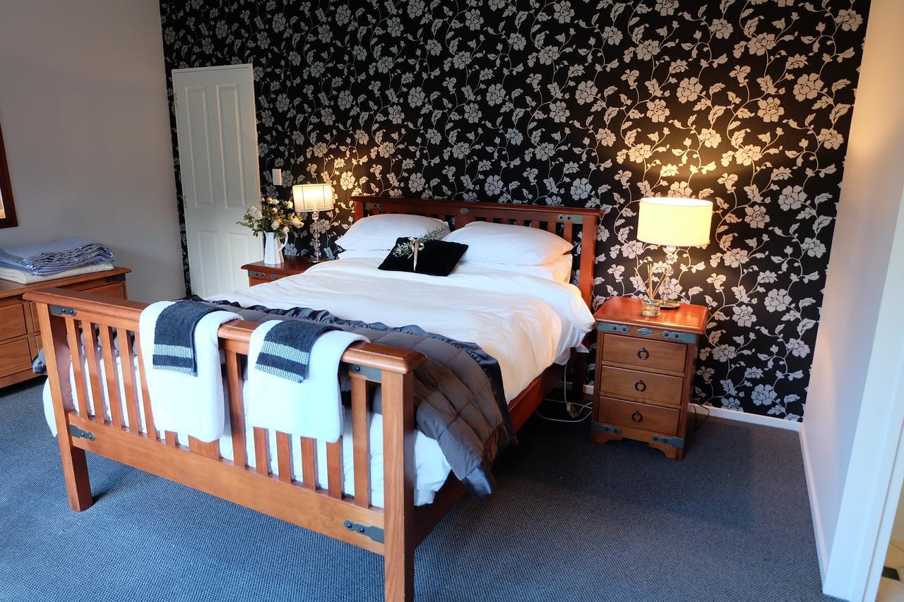 Mt Maude Country Lodge Lake Hawea Extérieur photo