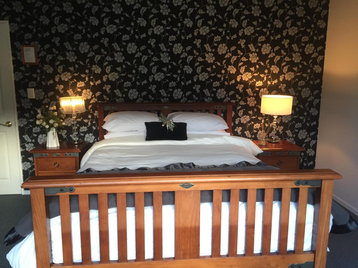 Mt Maude Country Lodge Lake Hawea Extérieur photo